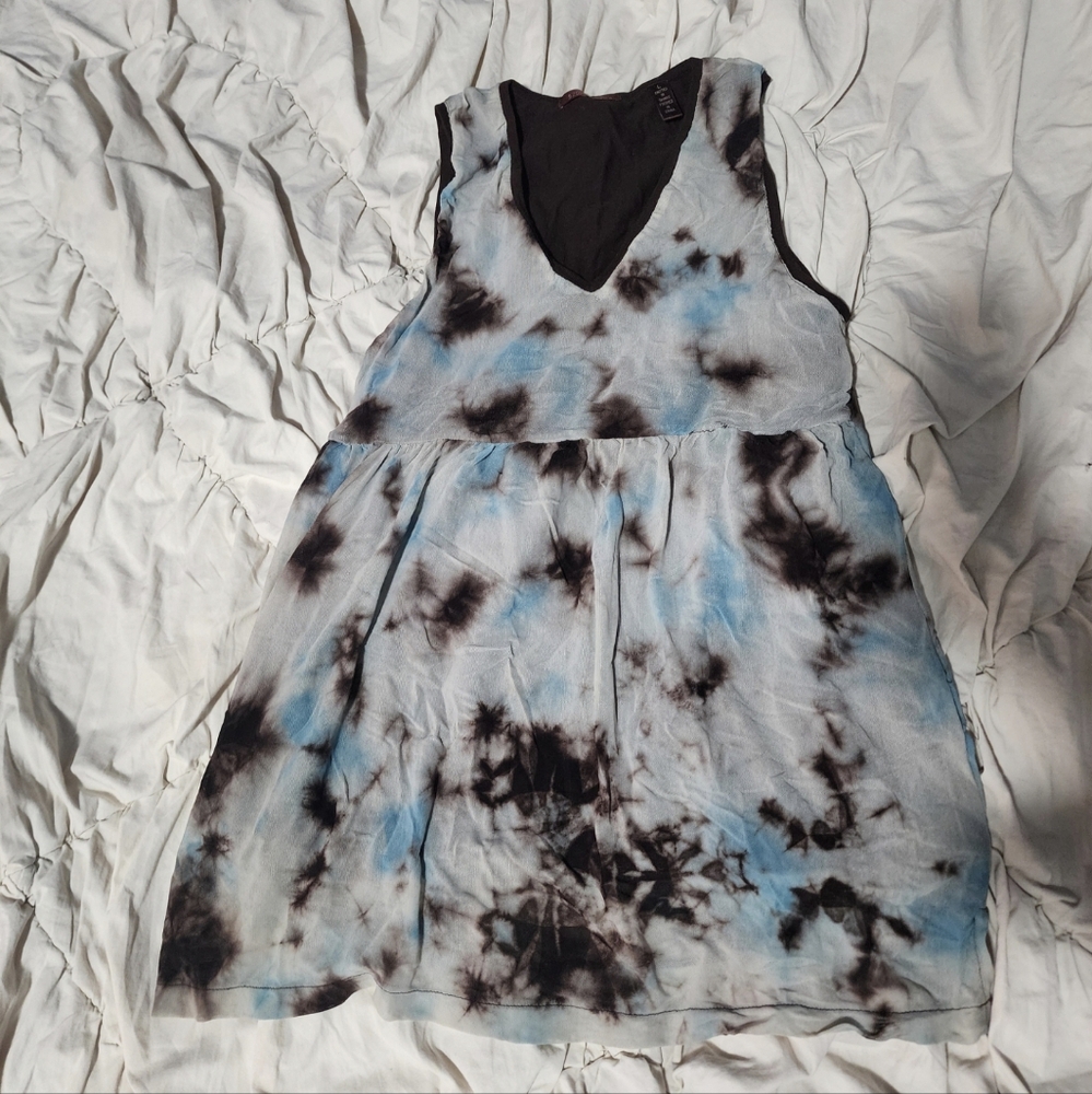 Tie-Dye Sleeveless Dress